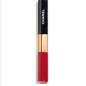 LE ROUGE DUO ULTRA TENUE color DARING RED